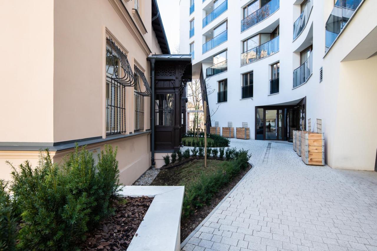 City Lights Rakowicka 15 كراكوفيا المظهر الخارجي الصورة